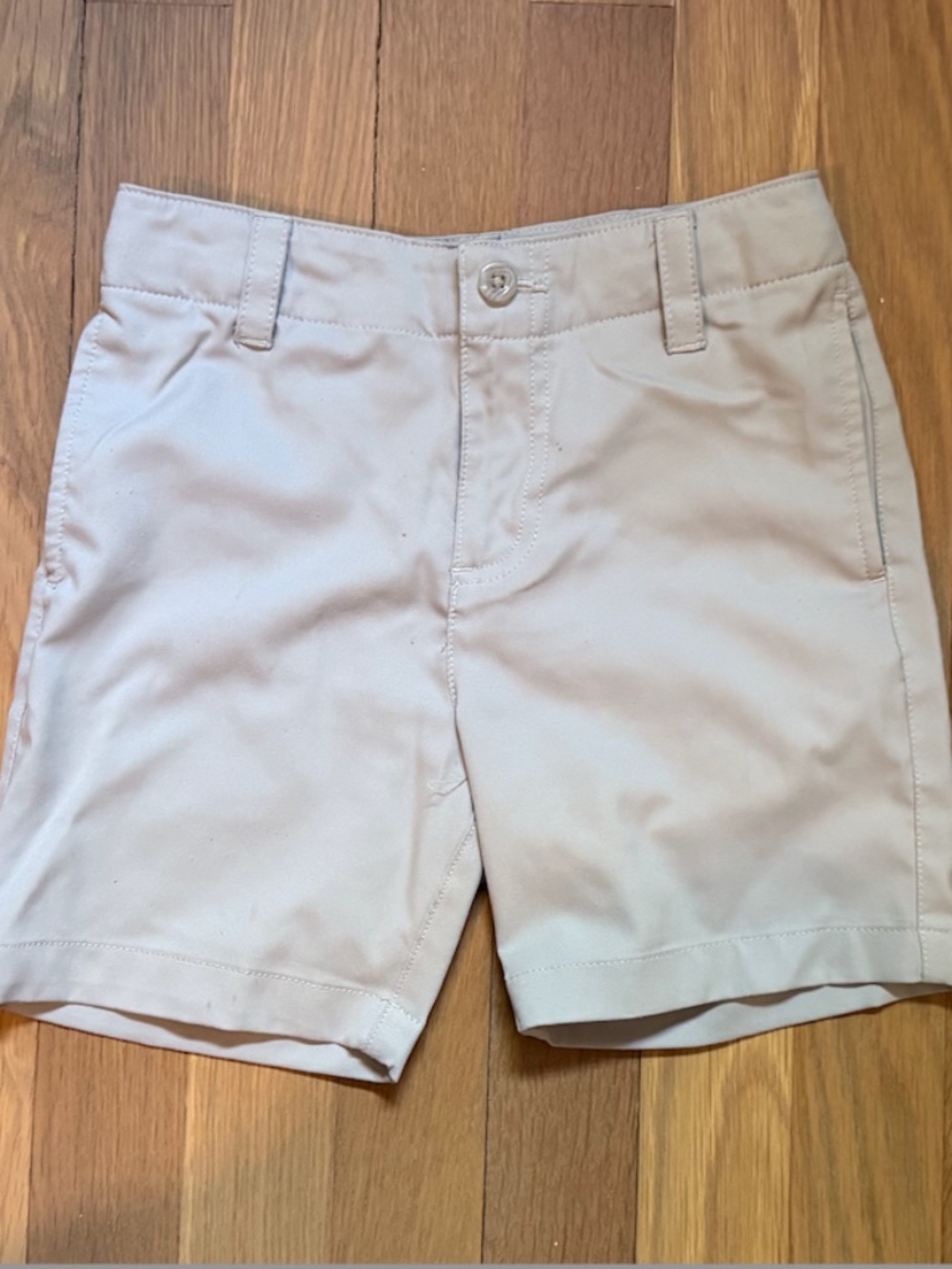 Class Club Synthetic Shorts - Size 7
